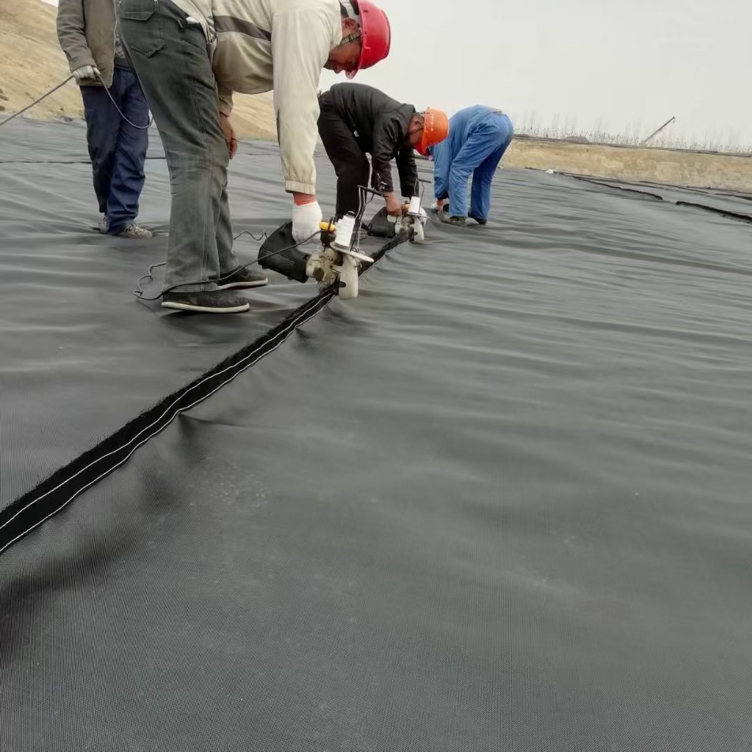 土工膜地下防水工程施工中应注意事项